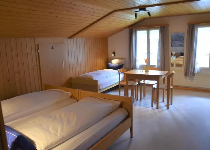 First فندق مبيت وإفطار *