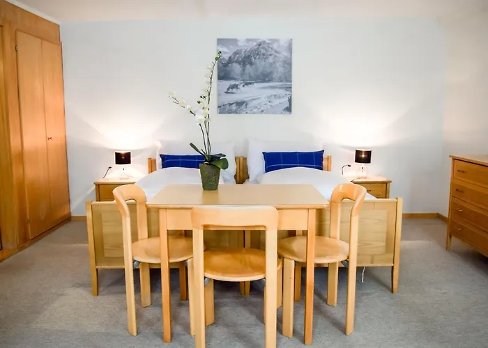 First فندق مبيت وإفطار *